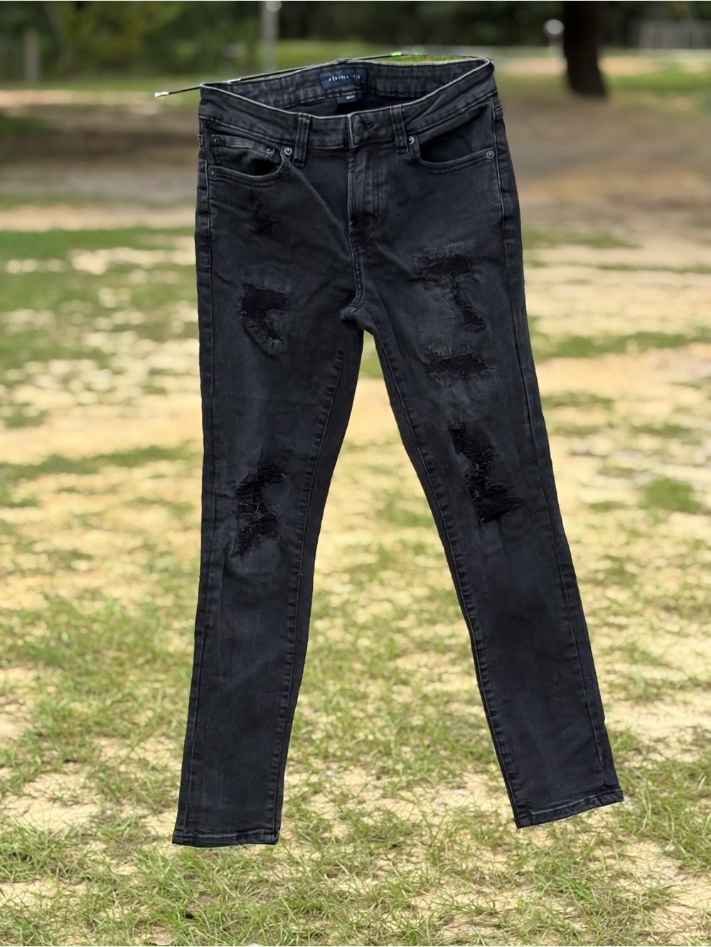 Aeropostale Black Distressed Skinny Jeans